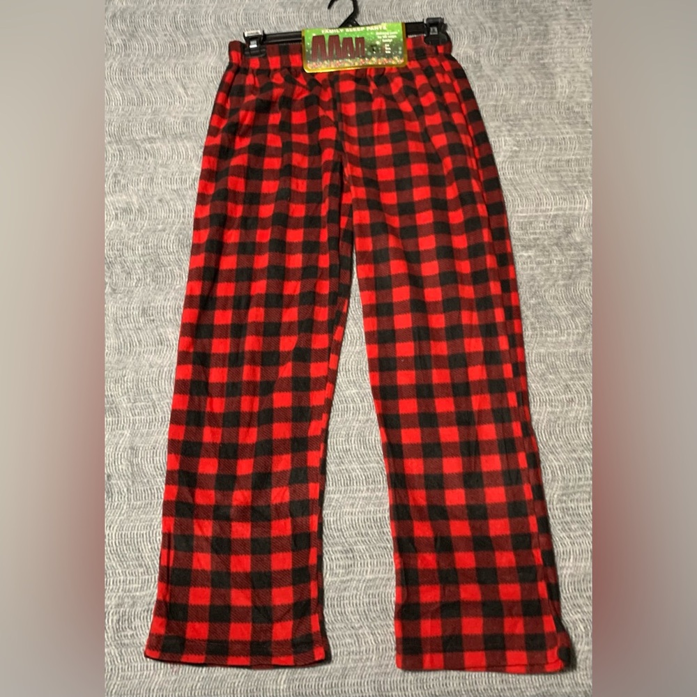3/$10 Buffalo Plaid Pajama Pants - Pajama
Fuzzy Fleece Pj Bottoms NWT Large